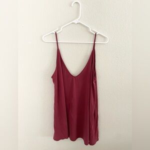Silence + noise urban outfitters strap tank vneck brick red medium plunge Vneck
